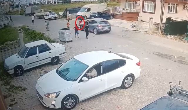 Otomobilin çarptığı 7 yaşındaki çocuk yaşam mücadelesini kaybetti