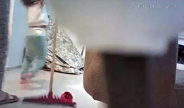 4 yaşındaki çocuğuna şiddet uygulayan anne kameraya yakalandı