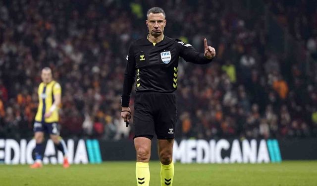 Trendyol Süper Lig’de en çok düdük çalan hakem Cihan Aydın oldu
