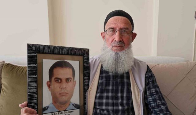 15 Temmuz şehidinin babası: "15 Temmuz gelince canımız ciğerimiz yanıyor"