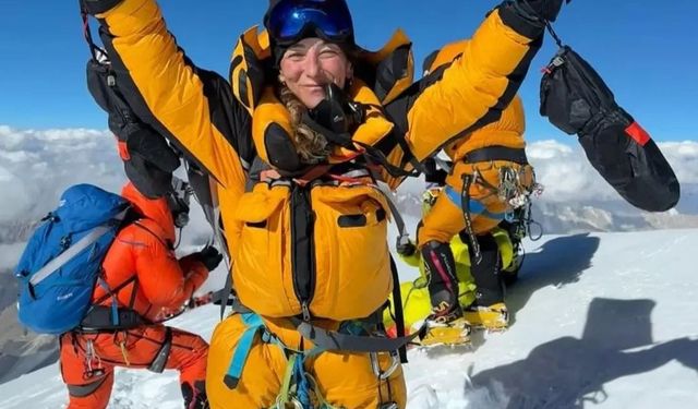 Denizlili dağcı K2 Dağı zirvesine ayak basan ilk Türk kadın dağcı oldu