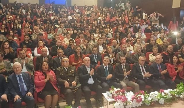 “23 Nisan ‘Ulusal Egemenlik” değil ‘Milli Egemenlik ve Çocuk Bayramı’ olsun