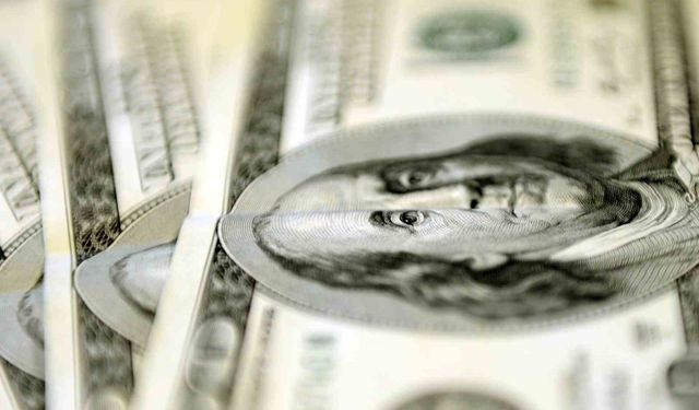 28 Kasım Cuma günü serbest piyasada döviz fiyatları