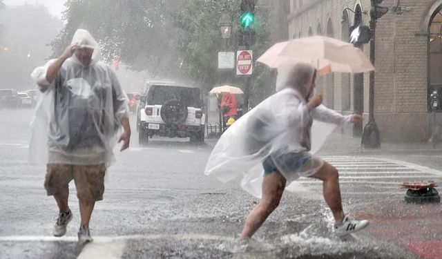 Balkanlar Üzerinden Gelen Sistemle Hava Bir Anda Değişiyor: Meteoroloji’den Ani Sel, Fırtına ve Yıldırım Uyarısı
