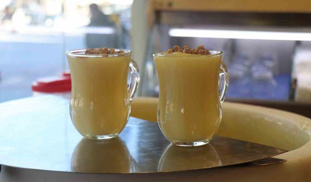 Kış aylarının vazgeçilmez içeceği: Bardak bardak şifa dağıtıyor