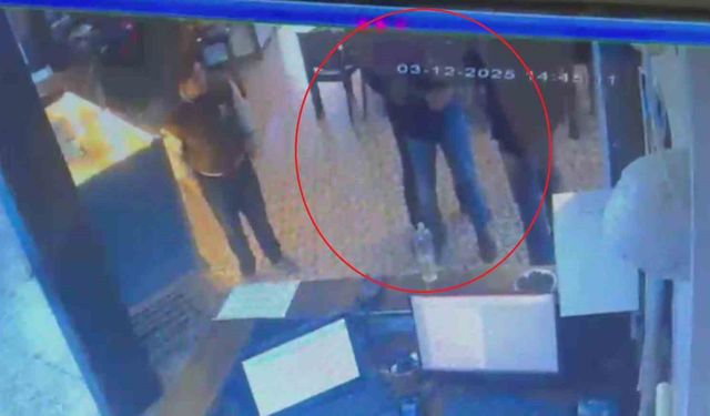 'Ölüyorum' diye bağıran müşteriyi heimclich manevrası hayata döndürdü