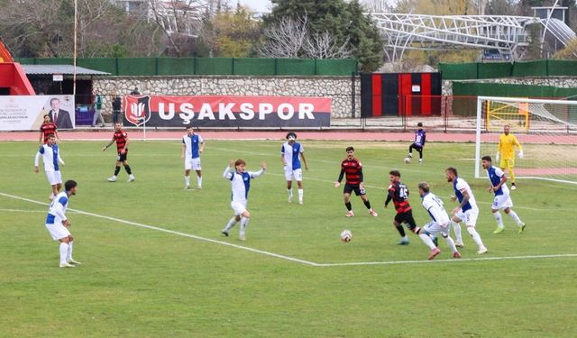 Uşakspor Evde Yok Uşakspor 0-2 Alanya 1221 FK