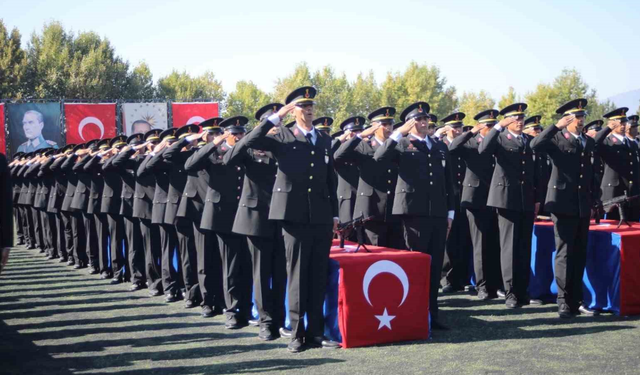 Komutanlıklara 3 bin 635 subay ve astsubay alımı yapılacak