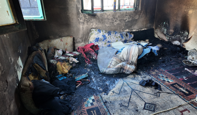 Yalnız yaşayan 78 yaşındaki adam yangında hayatını kaybetti