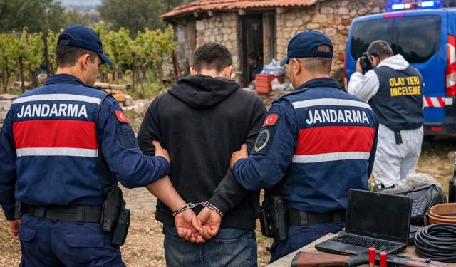 Uşak’ta bağa girdim bağ budanmış bağa hırsız dadanmış