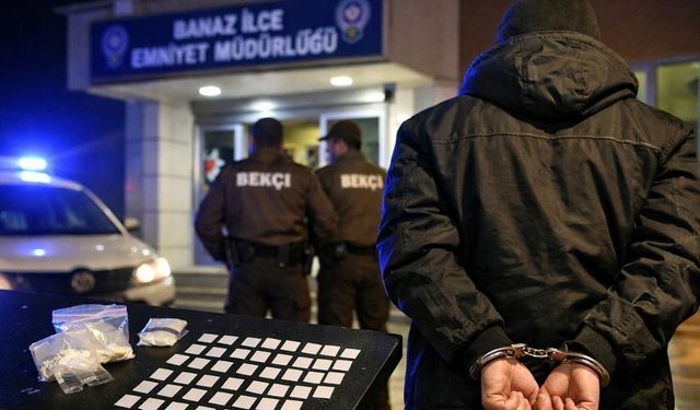 Uşak’ın Banaz İlçesinde gece bekçileri yasaklı madde yakaladı
