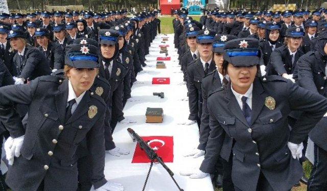 33. Dönem POMEM Başvuruları Başladı: 10 Bin Polis Alımı Yapılacak! İşte Başvuru Şartları ve Tarihleri
