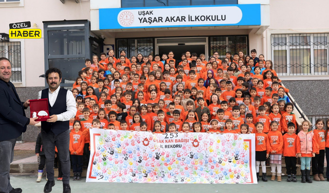 Uşak Yaşar Akar İlkokulu’ndan Rekor Bağış