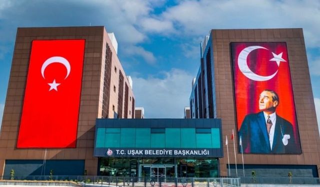 Uşak Belediyesi’nde çalışma saatlerine Ramazan ayı düzenlemesi