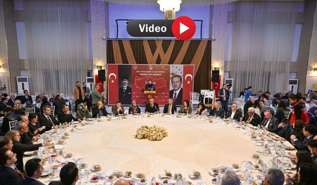 Uşak’ta ilk iftarda gönüller ‘Büyük Aile Sofrasında’ bir oldu