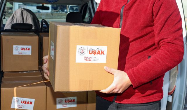 Uşak Belediyesi’nden, Muhtaç Ailelere Ramazan Yardımı