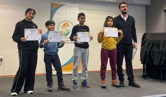 Uşaklı Küçük kız olimpiyat şampiyonu oldu