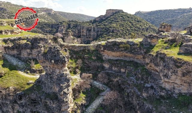 Ulubey Kanyonu’nda Gizemli Yol Ortaya Çıktı