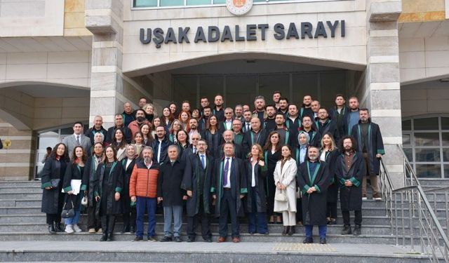 Uşak’ta ‘5 Nisan Avukatlar Günü’ Erken Kutlandı