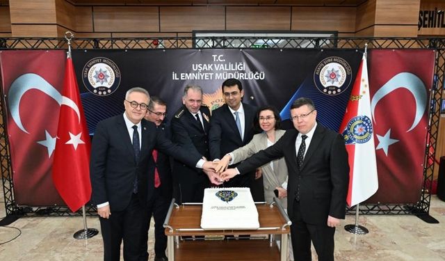 Uşak’ta 181 Yıldönümü Pastası Kesildi