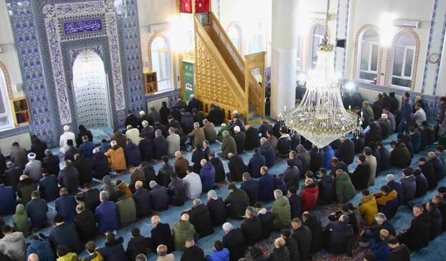 Uşak ve İlçelerinde Bayram Namazı Saat Kaçta Kılınacak?