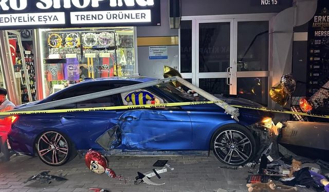 Kaldırıma çıkan otomobil Uşak’ı savaş alanına çevirdi