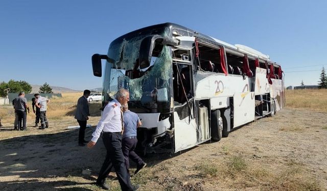 Uşak Anadolu devrildi 31 kişi yaralandı