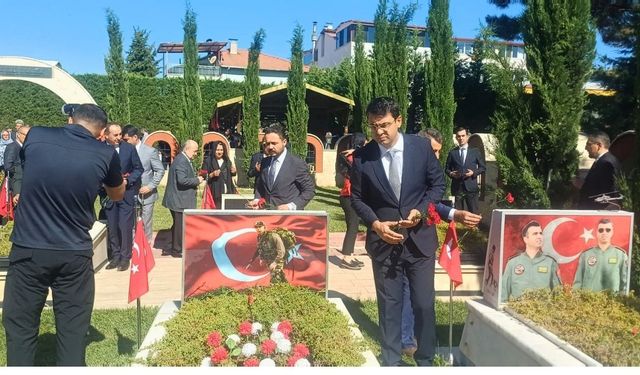 15 Temmuz Demokrasi ve Millî Birlik Günü'nde Şehitler Anıldı