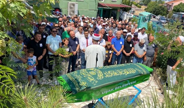 Uşaklı Nurettin Çoban Toprağa Verildi, Kardeşi Cenazede Yoktu