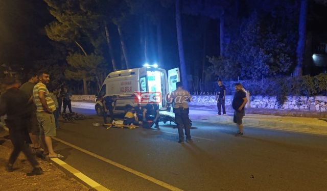 Sivaslı'da Feci Kaza: Motosiklet Sürücüsü Yaralandı