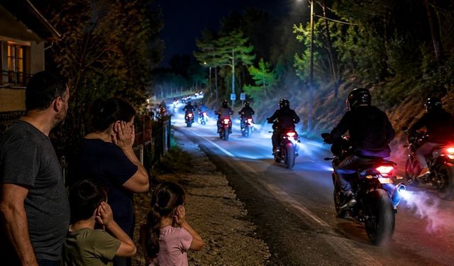 Sivaslı’da Egzoz Seslerinden Vatandaş Bıktı