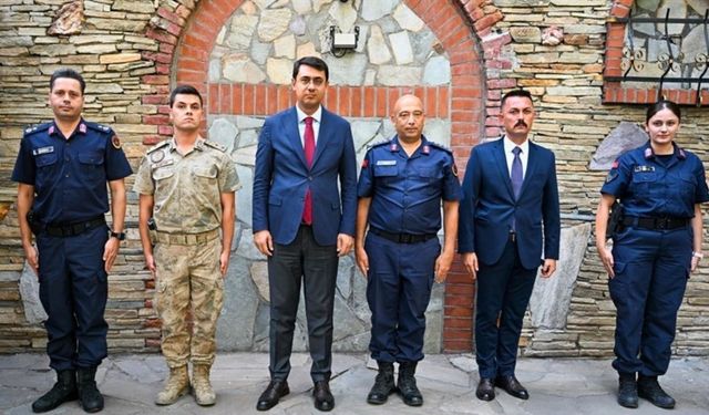 Uşak’ta Jandarma Komutanlığında Terfi Sevinci