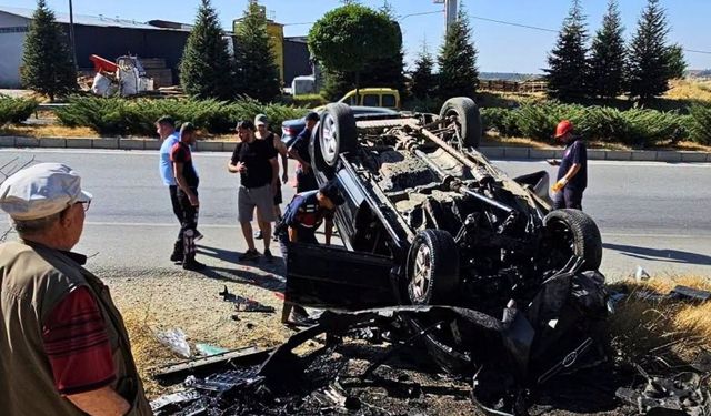 Uşak’ta yaptığı kazada Kalbi Duran Sürücünün Kalbini Bu Kez Çalıştıramadılar