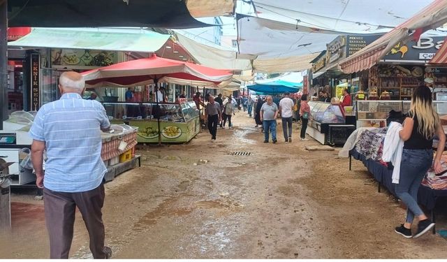 Uşak’ta Bu Caddelere Kimse Giremiyor Giren de Çıkamıyor