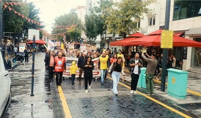 Uşak’ta Yıllar Sonra Yine Sorulan Soru: Okullarımız Nereye Gitti?