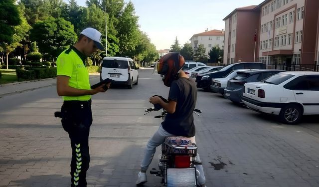 Uşak/Banaz’da Motosiklet Sürücülerine Ceza Yağdı