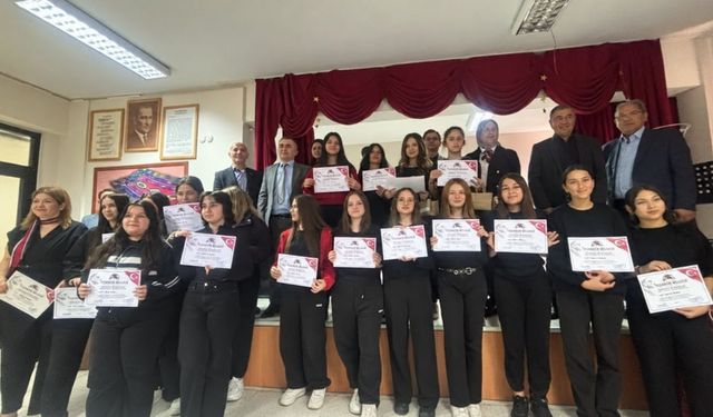 Uşak’ta Cumhuriyet’e 29 Mektup