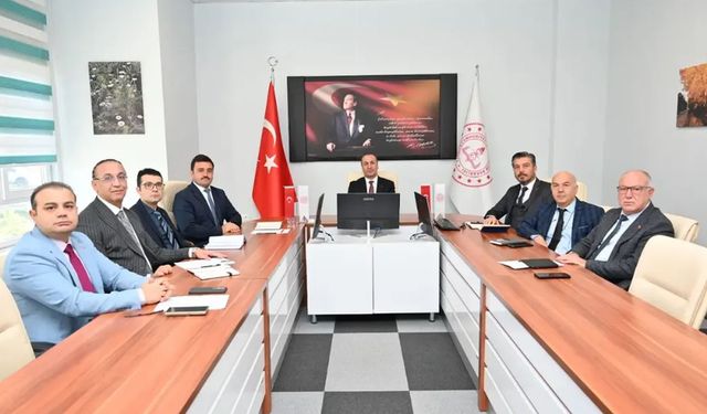 Uşak'ta Eğitim Yöneticileri Bir Araya Geldi