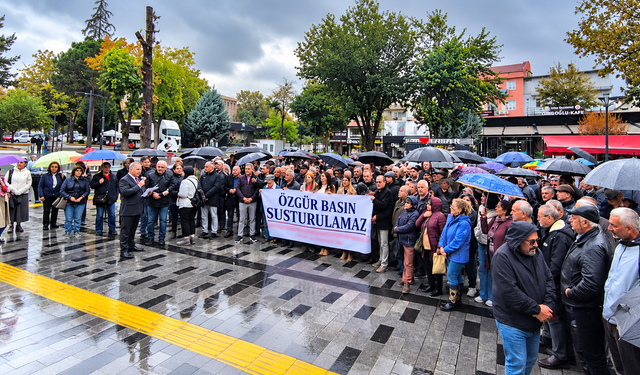 Uşak'ta Basın Özgürlüğü İçin Bir Araya Geldiler