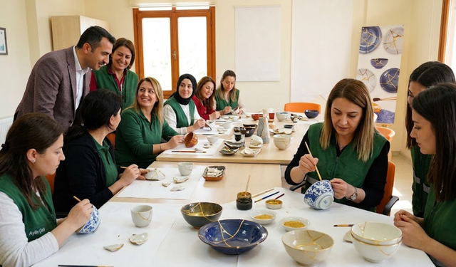 Uşak’ta Yeşilay ve Halk Eğitim Merkezi Kintsugi Sanatında Buluştu