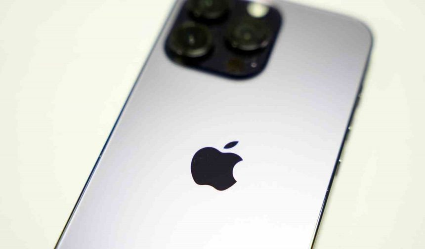 Yapay zeka destekli iPhone , Apple hayranlarını heyecanlandırmadı