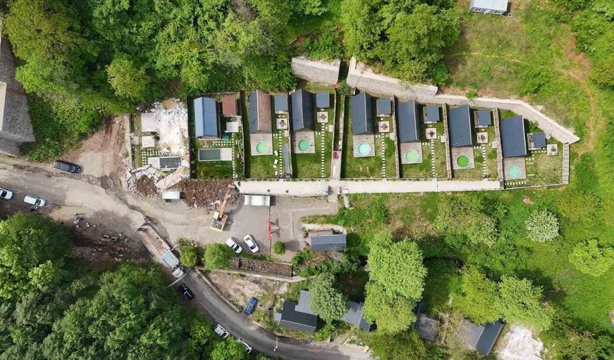Kaçak bungalovlar tek tek yıkılıyor