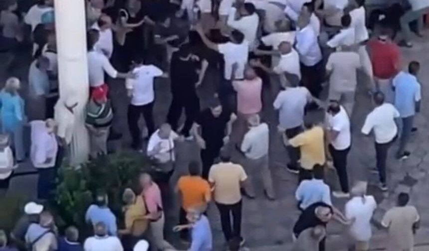 CHP mahalle seçiminde kavga