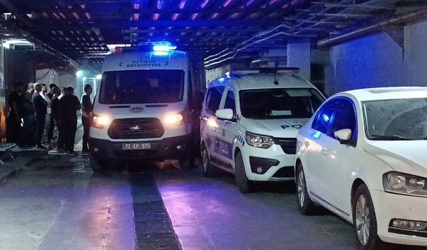 Önce tartıştığı arkadaşını vurdu sonra intihar etti