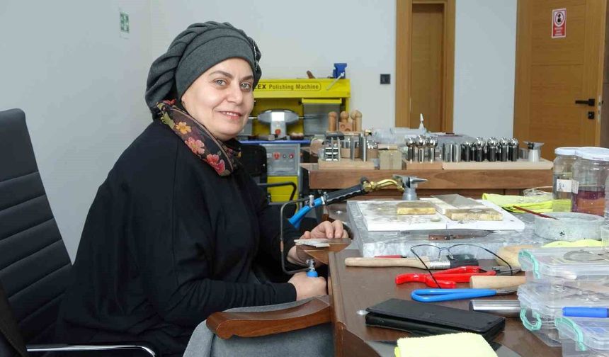 40 yaşından sonra tasarımcı oldu atölye açtı