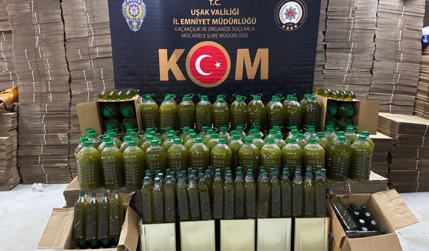 Uşak’ta 1,3 Ton Karışımlı Zeytinyağı Ele Geçirildi