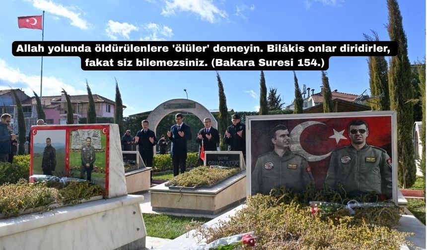 Uşak Valisi Serdar Kartal Şanlı Zaferimizi Kutladı