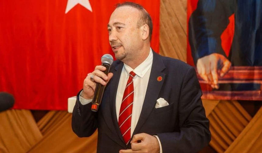 Özkan Yalım Partiden İhraç Edildi