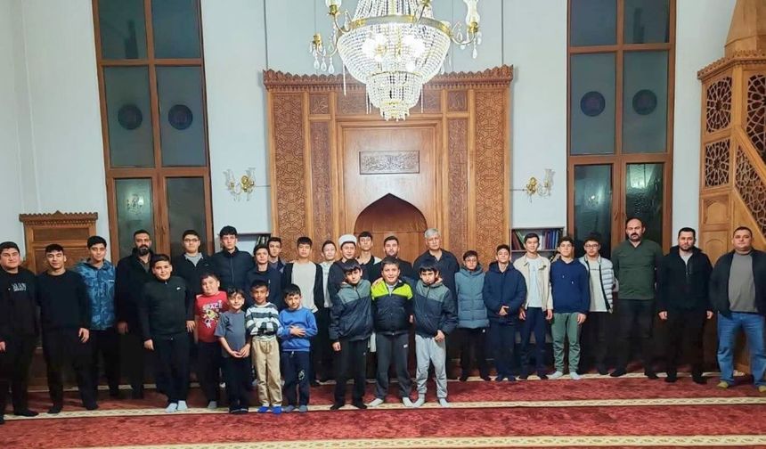 Uşak/Eşme’de “Ailemle Beraber Camideyim” Etkinliği