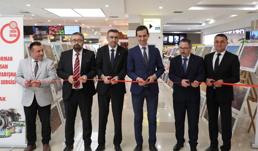 Uşak’ta “Bereketin Yüzyılı” Sergisi İlgi Görüyor